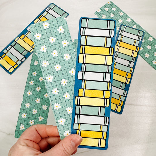 Book Title Reading Tracker Bookmark - Daisy-Cricket Paper Co.